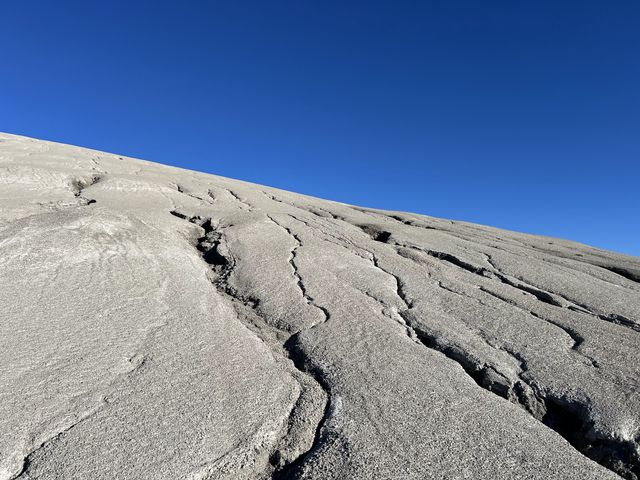 Field work at Cord&oacute;n Caulle, 2024