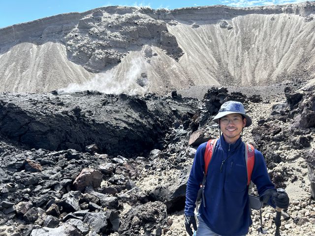 Field work at Cord&oacute;n Caulle, 2024
