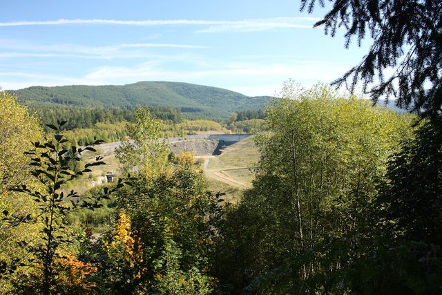 Mount St. Helens sediment retention dam