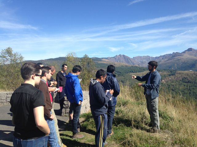 Mike Poland explaining Mount St. Helens