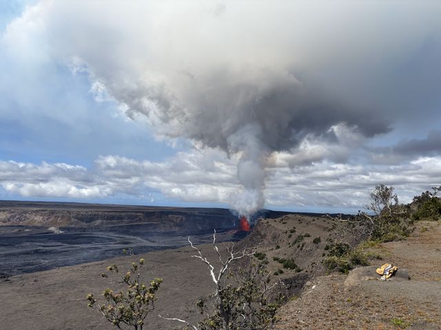 Lava fountain at Kīlauea